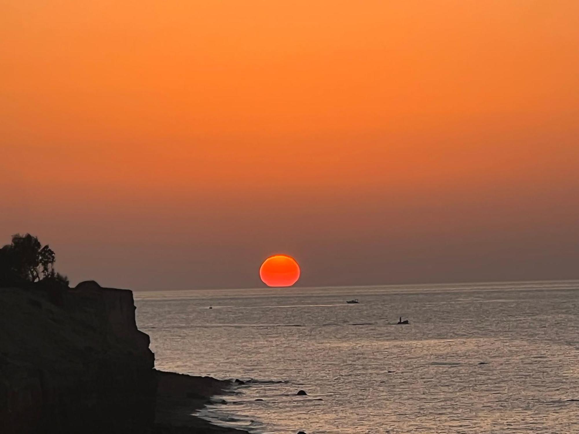 Mare Nostrum Santo Иа Екстериор снимка